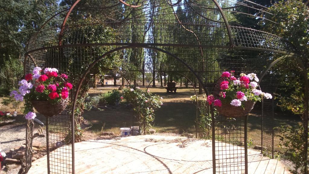 Allee Des Peupliers Bed & Breakfast Chevigny Exterior foto